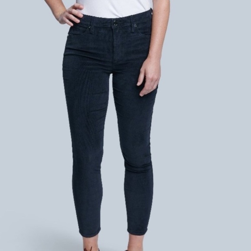 Seven7 Women’s Black Ultra High Rise Skinny Corduroy pants size 18